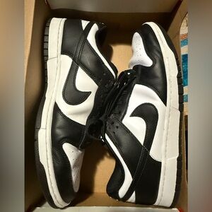 Nike Black and White Sneakers